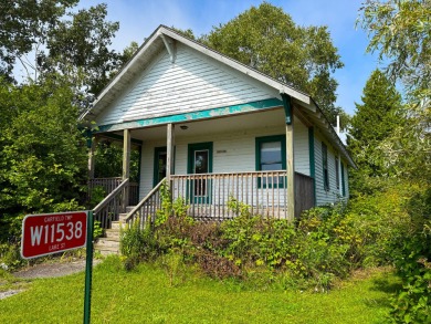 Lake Home Sale Pending in Naubinway, Michigan