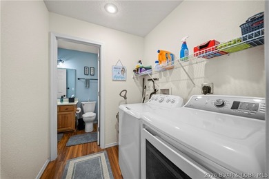 Bright, top-floor 3BR condo on Horseshoe Bend offering - photo 19