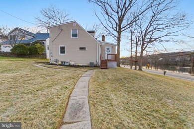 Welcome home to this beautifully renovated expanded Cape Cod - photo 32