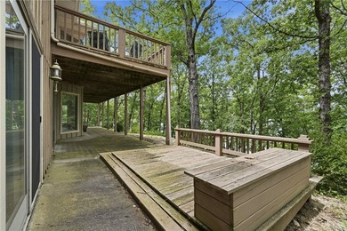 Discover an exceptional single-family residence in the quiet and - photo 48