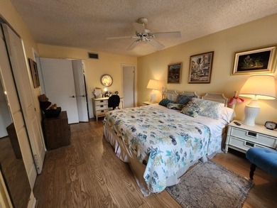 A Must-See Gem in a Vibrant Community! Discover this beautiful - photo 9