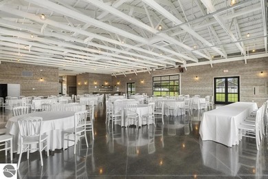 A rare opportunity to acquire a prime multi-use property - photo 13