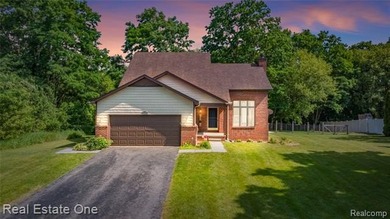 **OPEN HOUSE CANCELLED SUNDAY(7/12) 12 PM TO 2 PM** Welcome to - photo 1