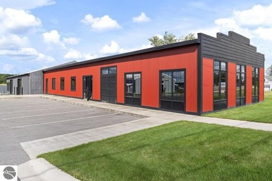 A rare opportunity to acquire a prime multi-use property - photo 34