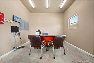 Prime investment opportunity with an established storage - photo 11
