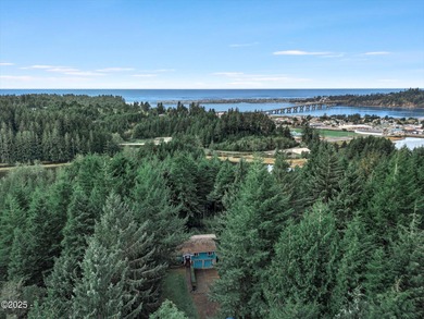 Perched high above the Bay with sweeping views of the Bridge