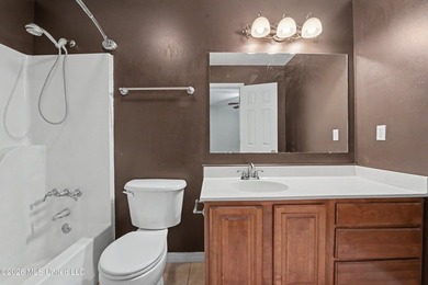 Great opportunity to own a 3 bedroom, 2 bathroom home in the - photo 12