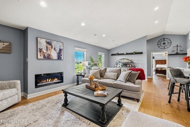 Welcome to this beautifully updated single-story villa in the - photo 15