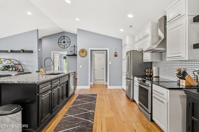 Welcome to this beautifully updated single-story villa in the - photo 19