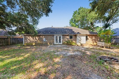 Great opportunity to own a 3 bedroom, 2 bathroom home in the - photo 20