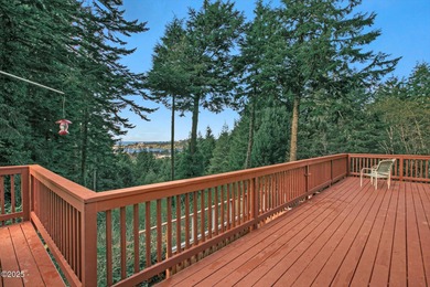 Perched high above the Bay with sweeping views of the Bridge