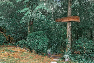 Perched high above the Bay with sweeping views of the Bridge