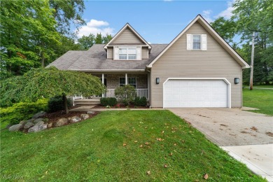 Lake Home ActiveUnderContr in Solon, Ohio
