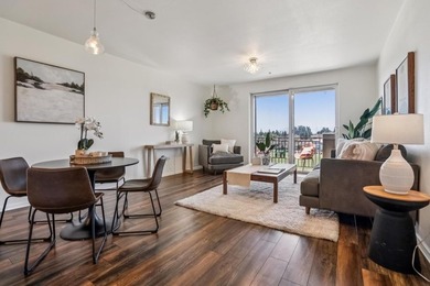 Welcome to 809 Auzerais Ave #338 in the gated Monte Vista - photo 1