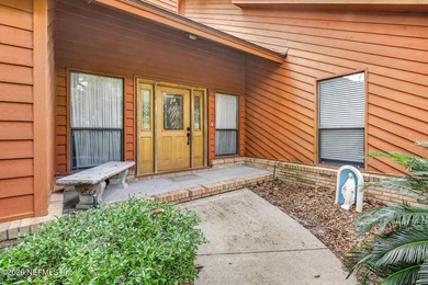 Welcome to the original Hidden Hills Community. This established - photo 4
