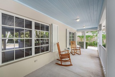 COASTAL LIVING !! Key West-inspired home nestled on prestigious - photo 5
