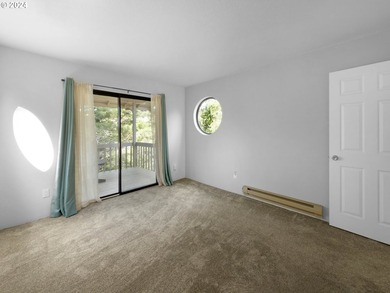 Charming Updated Townhouse in Desirable Harris Heights - Steps - photo 11