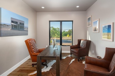 This exquisite Hill Country modern in exclusive Applehead sits - photo 15
