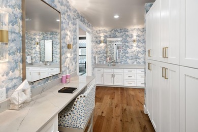 This exquisite Hill Country modern in exclusive Applehead sits - photo 20