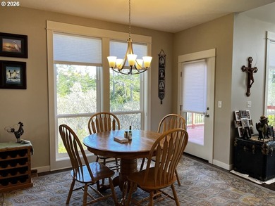 Nestled in the desirable Reserve at Heceta Lake community, this - photo 21