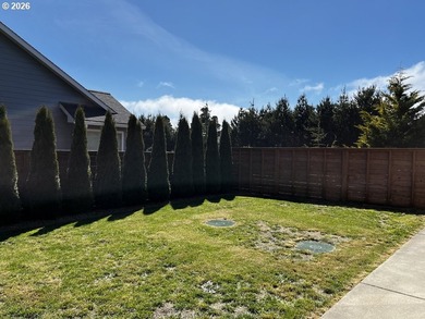Nestled in the desirable Reserve at Heceta Lake community, this - photo 45