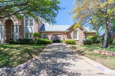 One of Abilene's finest homes located on Fairway Oaks Golf - photo 3