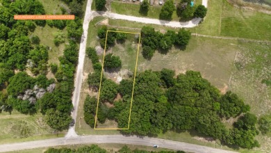 Peaceful .65 Acre Homesite with Boat Ramp Access in April Cove - photo 29