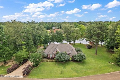 Welcome to 6 Red Head Pointe in Raymond! Tucked away in a quiet - photo 5