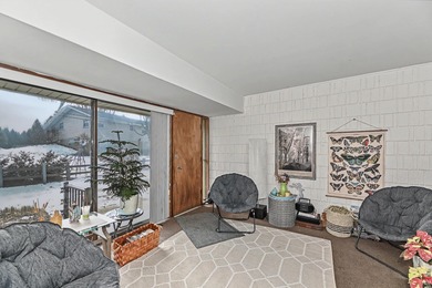 Lake Michigan - Milwaukee County Condo For Sale in South Milwaukee Wisconsin