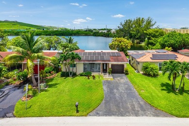 Crystal Lake - Broward County Home For Sale in Deerfield Beach Florida