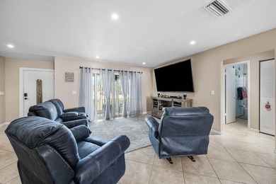 Discover this waterfront single-family home in the desirable - photo 10