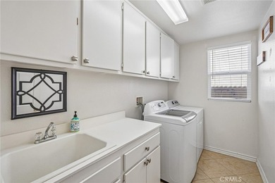 Welcome to this exceptional residence, showcasing beautiful curb - photo 17