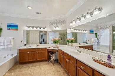 Welcome to this exceptional residence, showcasing beautiful curb - photo 22