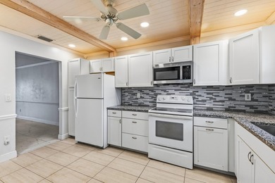 Bright and spacious 2BR/2BA corner condo in a desirable 55+ - photo 6