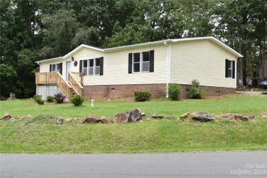 Lake Home For Sale in Badin Lake, North Carolina