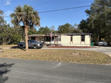 OPPORTUNITY KNOCKS! 3BR/2BA Plus Den/Ofc 1,472 SF on Half Acre! - photo 1