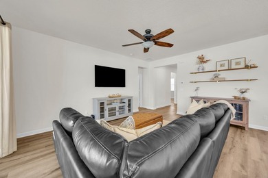Welcome to this beautifully maintained 3-bedroom, 2-bath CBS - photo 6