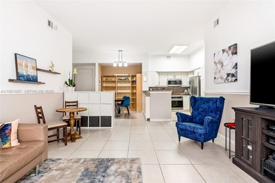 Stunning Oceanfront Apartment for Sale!
Discover your dream