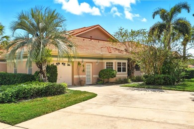Lake Townhome/Townhouse For Sale in Orlando, Florida