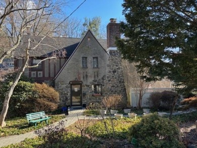 Lake Home For Sale in White Plains, New York