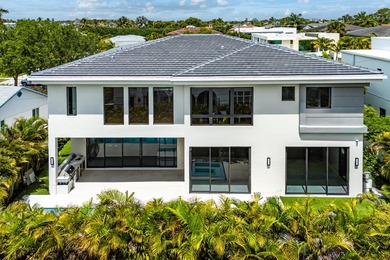 Welcome to the ultimate Boca lifestyle...where luxury, location - photo 11