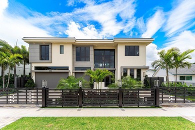 Welcome to the ultimate Boca lifestyle...where luxury, location - photo 17