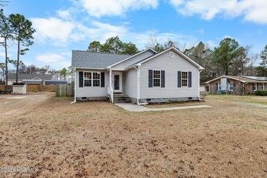 Boiling Spring Lake Home For Sale in Southport North Carolina