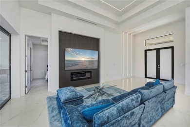 NEW AMAZING PRICE! STUNNING QUICK GULF ACCESS custom built 4/3/3 - photo 11