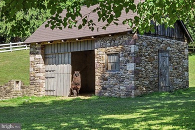 Tucked away at the end of a winding country lane, Stonehouse - photo 11
