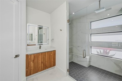 NEW AMAZING PRICE! STUNNING QUICK GULF ACCESS custom built 4/3/3 - photo 20
