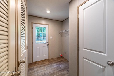 Charming New Home in Lake Awana - Flexible Living on a Private - photo 24
