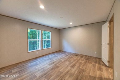 Charming New Home in Lake Awana - Flexible Living on a Private - photo 26