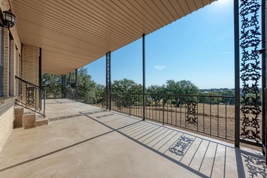 Exceptional opportunity to own a spacious 3 BR, 31/2 Bath home - photo 28