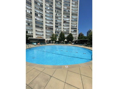 Lakeview Condo - 7th Floor/ Beautiful 2 bed, 2 bath at Lake Park - photo 29